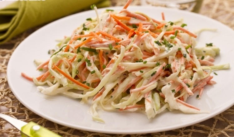 Ir para  <ul>
	<li>1 Rabanete (em palitos);</li>
	<li>1 Ma&ccedil;&atilde; (em palitos);</li>
	<li>2 x&iacute;caras (ch&aacute;) de cenoura;</li>
	<li>2 x&iacute;caras...