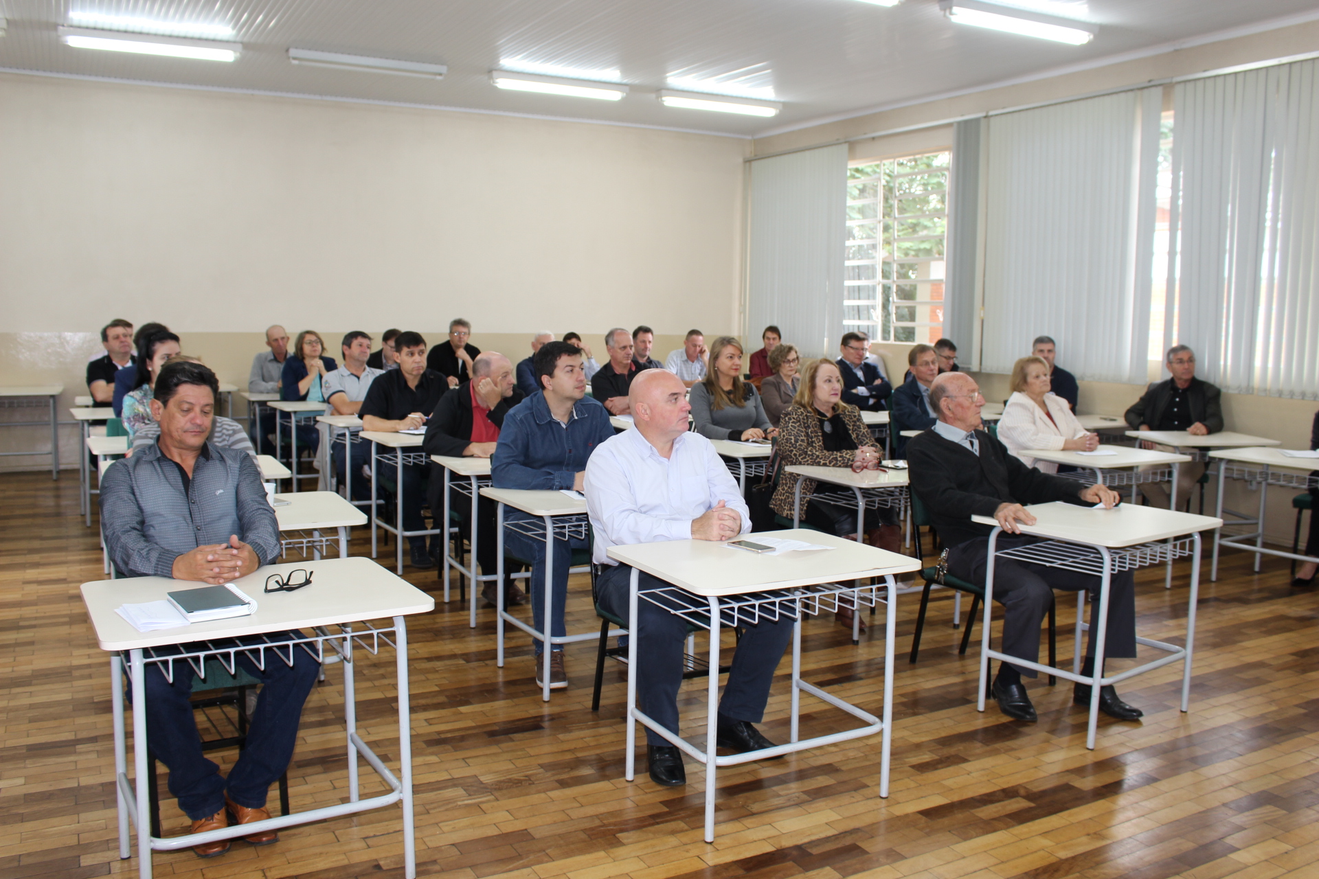 Ir para  <p><big>O Corede Norte (Conselho Regional de Desenvolvimento) realizou na manh&atilde; desta quinta-feira, 09, a Assembleia Geral Extraordin&aacute;ria para eleger a nova Diretoria para o bi&ecirc;nio 2019/2021....