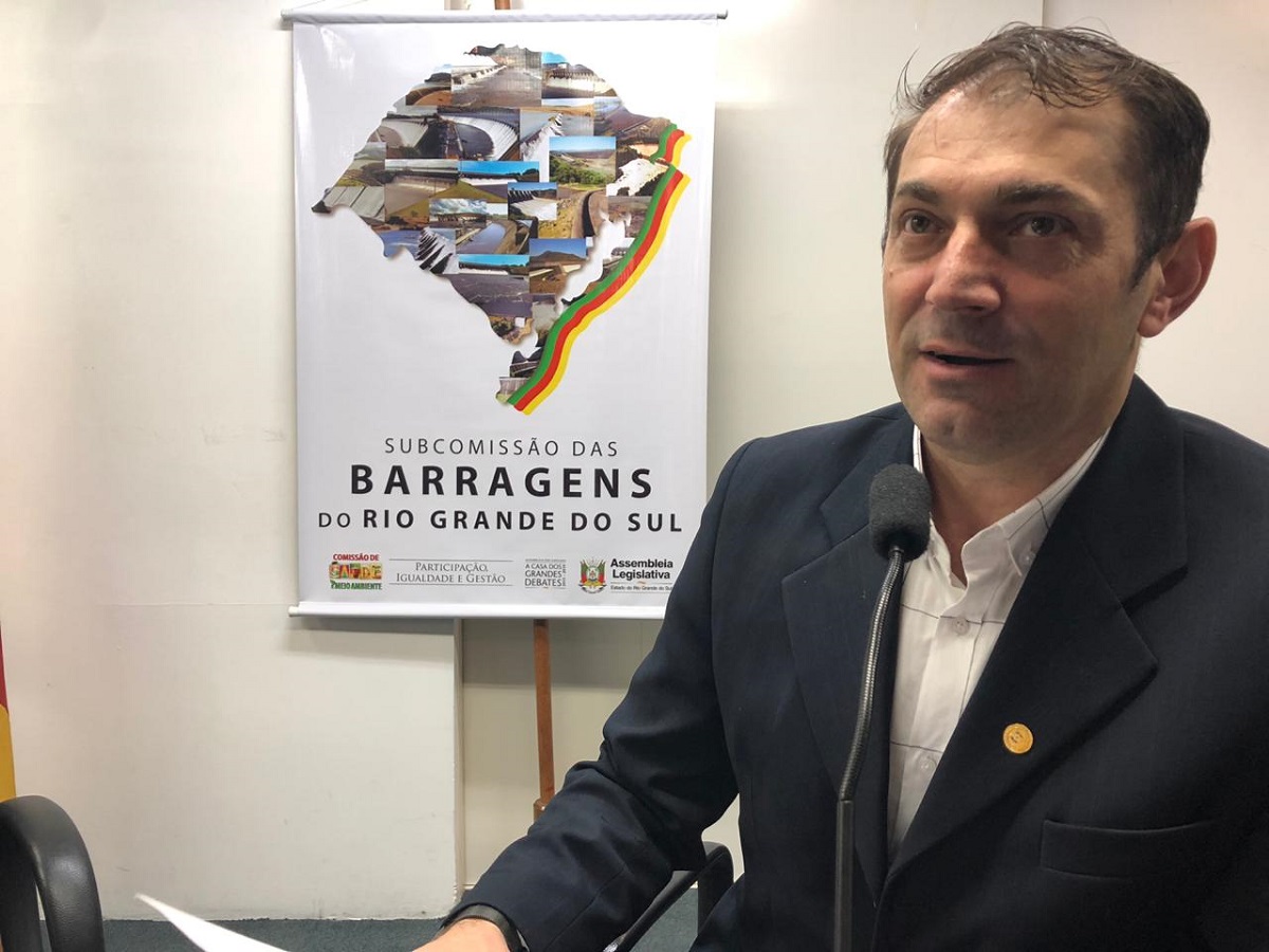 Ir para  <p><big>A Comiss&atilde;o de Sa&uacute;de e Meio Ambiente da Assembleia Legislativa do Rio Grande do Sul, realiza audi&ecirc;ncia p&uacute;blica em Erechim na pr&oacute;xima semana. O encontro marcado para a...