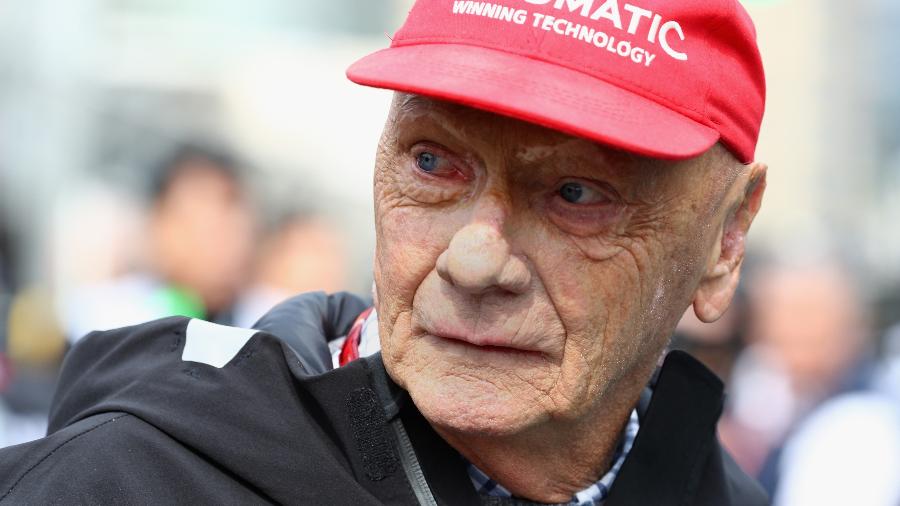 Ir para  <p>Tricampe&atilde;o mundial de F&oacute;rmula 1, Niki Lauda, de 70 anos, morreu nesta segunda-feira em Viena, capital da &Aacute;ustria. O ex-piloto estava internado na Unidade de Tratamento Intensivo de um hospital da cidade...