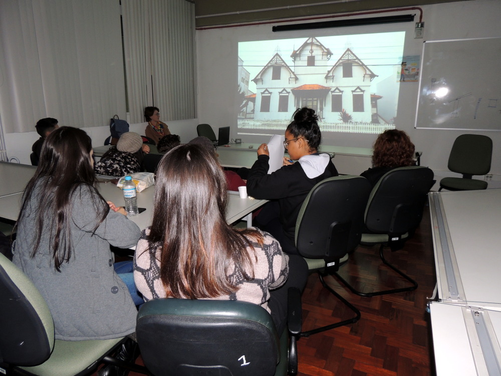 Ir para  <p><big>Entender as din&acirc;micas das cidades &eacute; essencial para o bom trabalho do arquiteto e urbanista. &Eacute; a partir dessa premissa que um projeto desenvolvido na Universidade Federal da Fronteira Sul (UFFS)...