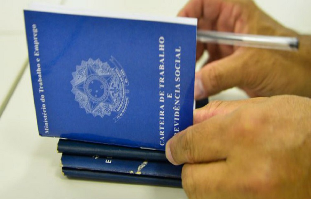 Ir para  <p>A cria&ccedil;&atilde;o de empregos com carteira assinada teve saldo positivo em junho, com a cria&ccedil;&atilde;o de 48.436 vagas. Os dados do Cadastro Geral de Empregados e Desempregados (Caged) foram divulgado nesta...
