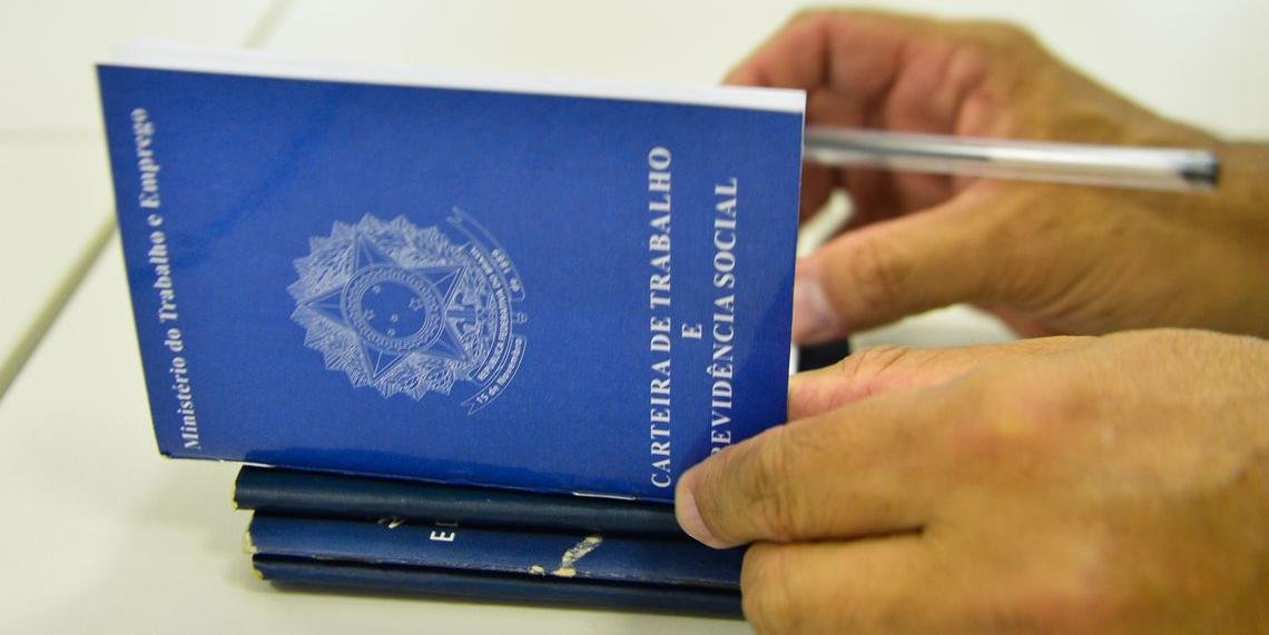 Ir para  <p>Conforme o &uacute;ltimo levantamento PNAD Cont&iacute;nua, realizada pelo Instituto Brasileiro de Estat&iacute;stica e Geografia (IBGE), a taxa de desocupa&ccedil;&atilde;o do Pa&iacute;s foi de 12% no...