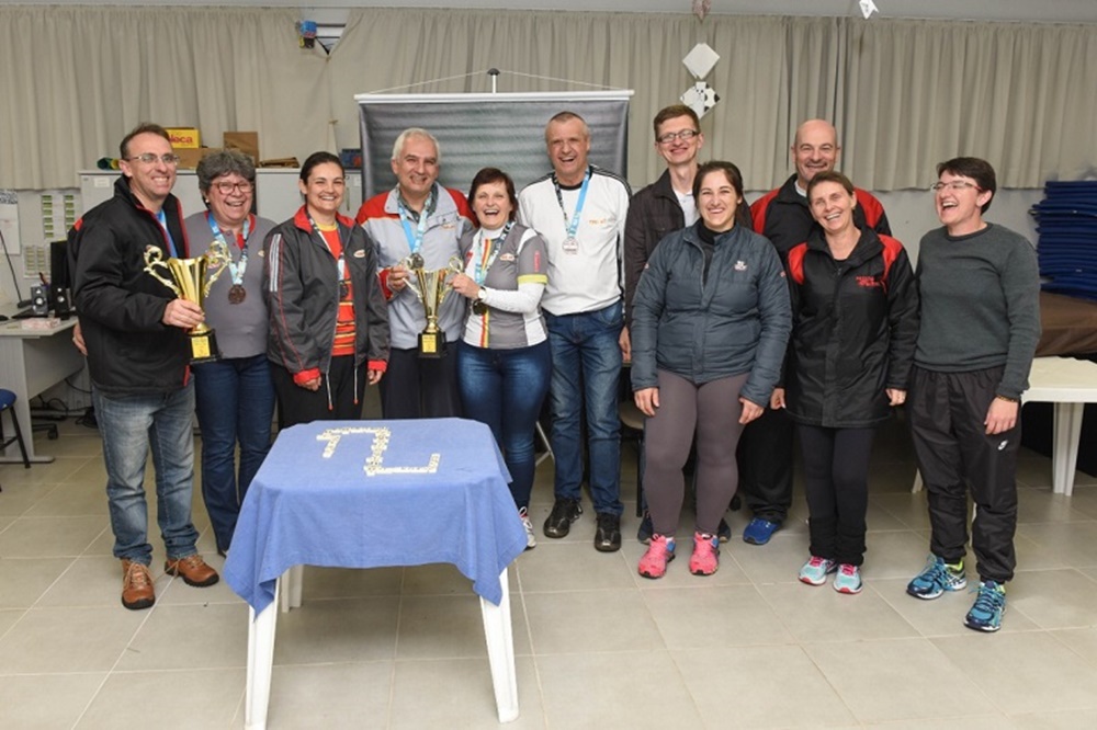 Ir para  <p><big>Foram conhecidos os campe&otilde;es da modalidade de DOMIN&Oacute; DUPLA MISTA &ndash; 2&ordf; ETAPA, campeonato v&aacute;lido pelos JOGOS DO SESI 2019 depois de 17 jogos muito...