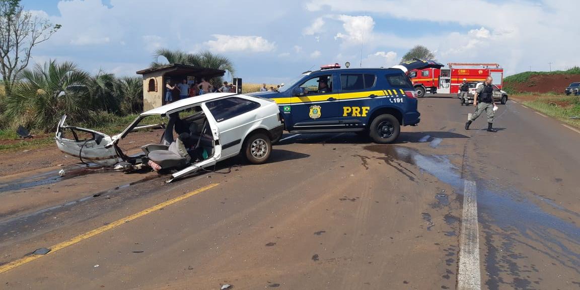 Ir para  <p>Duas idosas morreram ap&oacute;s um acidente na cidade de Entre Iju&iacute;s, na regi&atilde;o Noroeste do Estado. O acidente aconteceu por volta das 14h30min deste domingo, quando o carro onde as duas estavam colidiu...