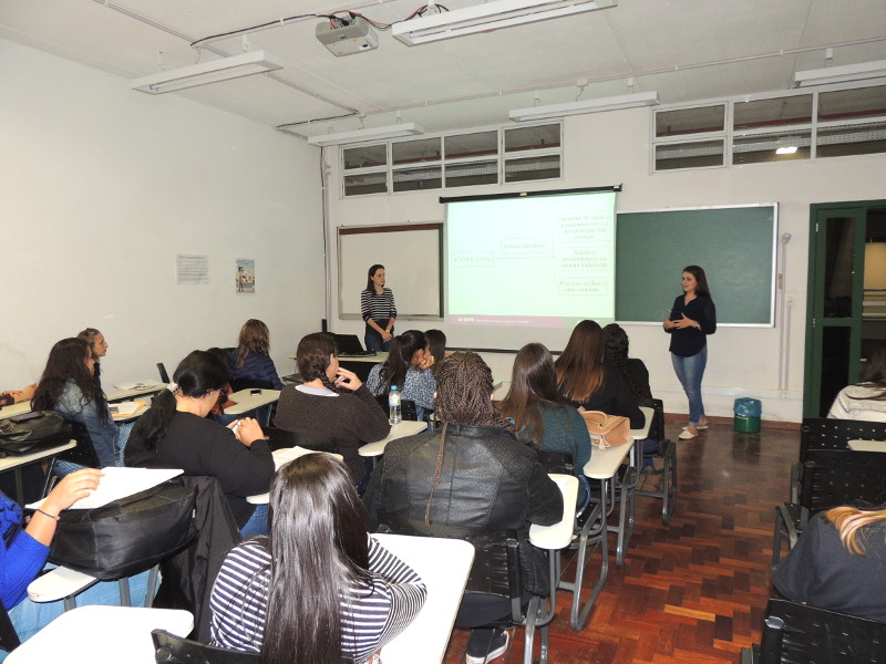 Ir para  <p><big>Diversos acad&ecirc;micos da regi&atilde;o est&atilde;o reunidos nesta semana, na Universidade Federal da Fronteira Sul (UFFS) &ndash; Campus Erechim, apresentando mais de 300 trabalhos e pesquisas...