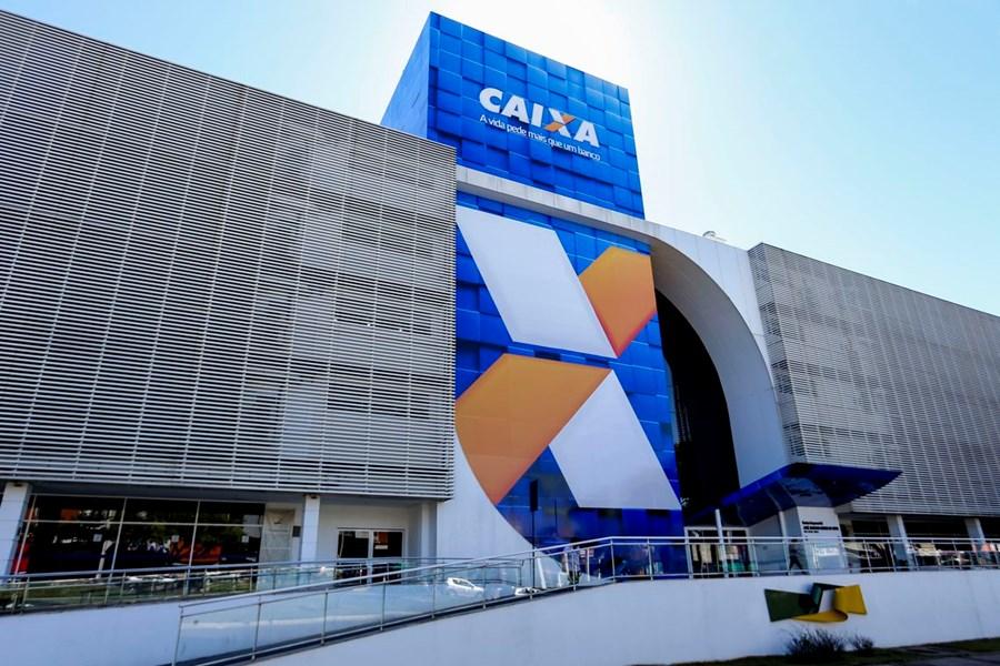 Ir para  <p>A Caixa Econ&ocirc;mica Federal inicia nesta sexta-feira mais uma etapa de libera&ccedil;&atilde;o do saque imediato do Fundo de Garantia do Tempo de Servi&ccedil;o (FGTS), que paga at&eacute; R$ 500 por conta ativa...