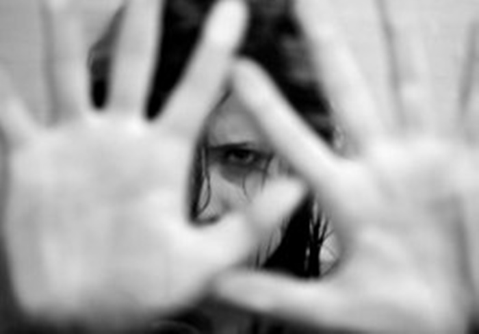 Ir para  <p><big>Uma mulher de 22 anos est&aacute; internada no Hospital Santa Terezinha, em Erechim,&nbsp; depois de ter sido agredida pelo ex-companheiro.&nbsp;</big></p>

<p><big>Ela sofreu ferimentos...