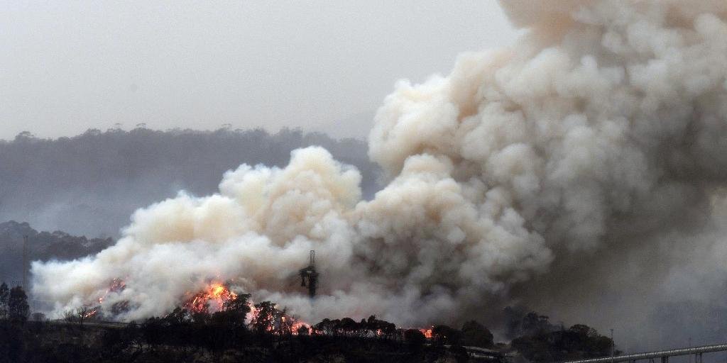 Ir para  <p>A fuma&ccedil;a dos inc&ecirc;ndios na Austr&aacute;lia deve chegar ao Rio Grande do Sul nesta ter&ccedil;a-feira, depois de passar por Argentina e Chile. De acordo com a Metsul Meteorologia, um sistema de baixa...