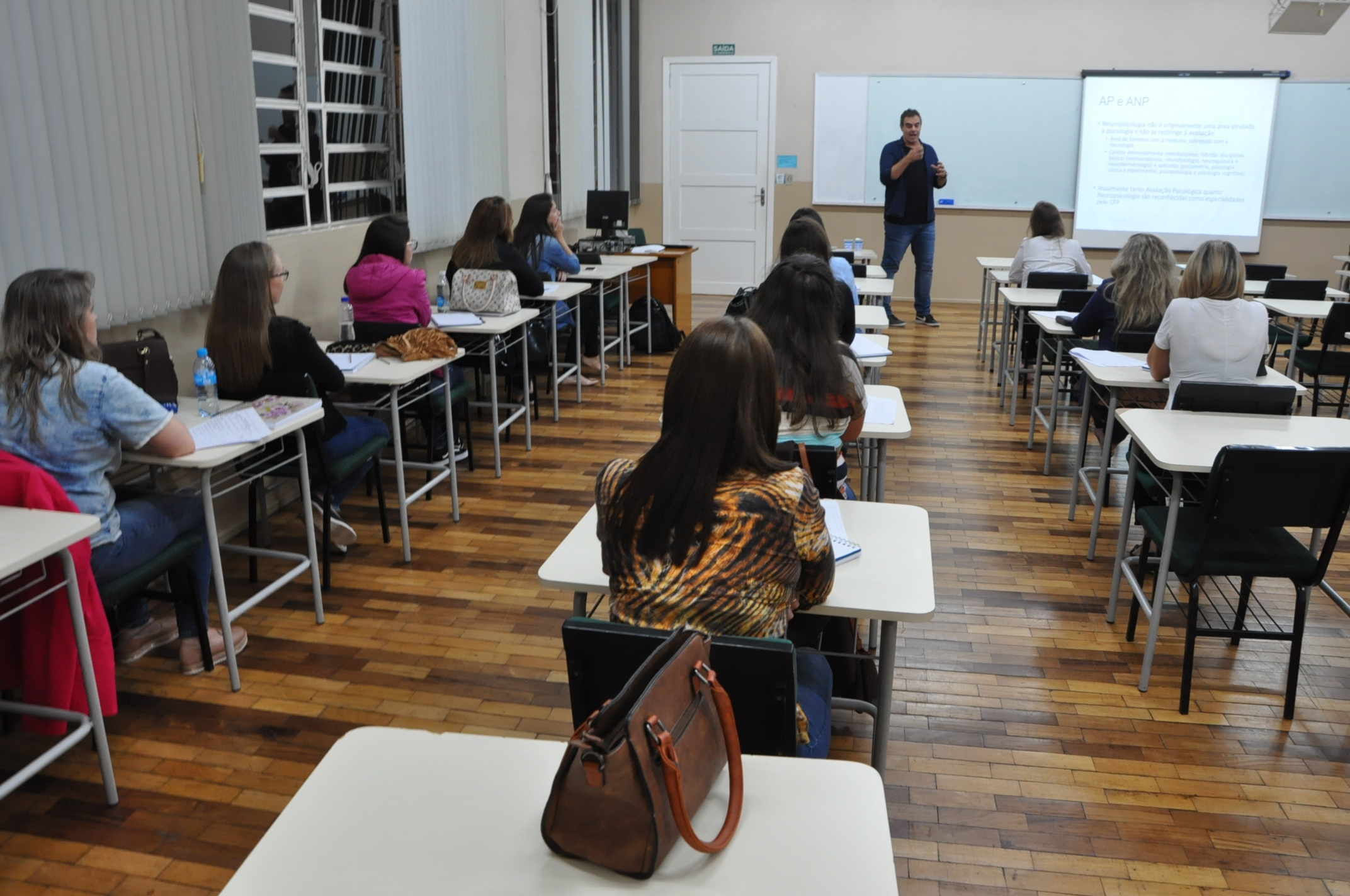 Ir para  <p>A URI Erechim est&aacute; com inscri&ccedil;&otilde;es abertas para novas oportunidades para qualifica&ccedil;&atilde;o na &aacute;rea de p&oacute;s-gradua&ccedil;&atilde;o. S&atilde;o...