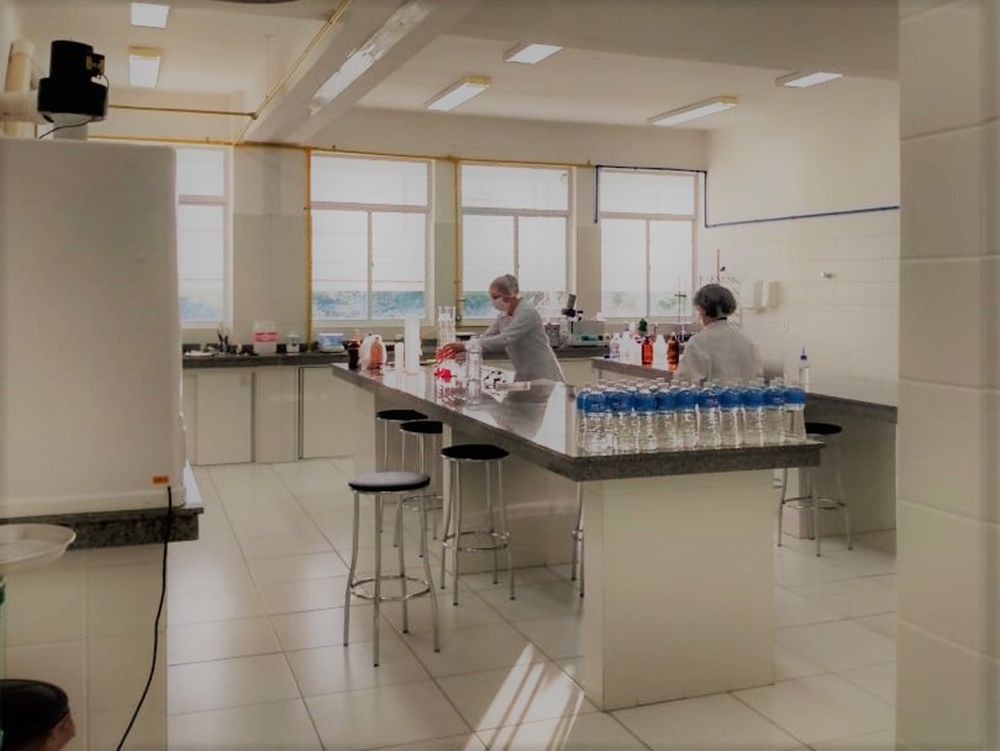 Ir para  <p><big>Em tempos dif&iacute;ceis, a solidariedade fala alto. No norte do Estado, os campi Erechim e Sert&atilde;o do Instituto Federal do Rio Grande do Sul (IFRS) uniram for&ccedil;as. O Campus erechinense recebeu a...