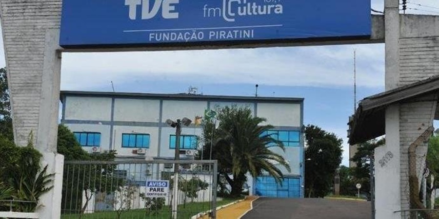 Ir para  <p><big>O Rio Grande do Sul vai utilizar o sinal aberto da TVE para oferecer videoaulas aos estudantes do ensino m&eacute;dio em meio a pandemia do coronav&iacute;rus. A inten&ccedil;&atilde;o do governo estadual...