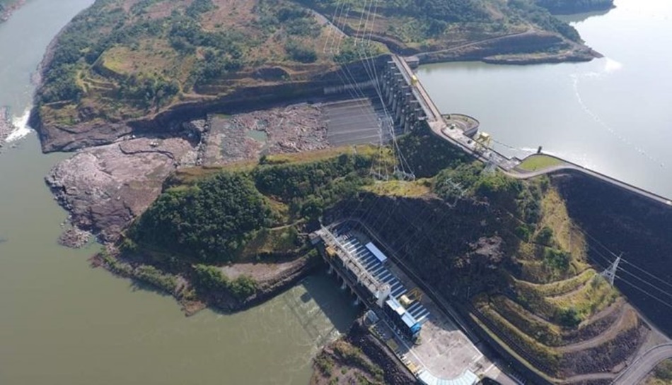 Ir para  <p><big>Nesta quinta-feira (14) completam dois meses que um dos maiores empreendimentos energ&eacute;ticos do pa&iacute;s, a Usina Hidrel&eacute;trica Machadinho, cuja Casa de For&ccedil;a est&aacute; localizada em...