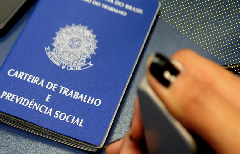 Ir para  <p>No acumulado de janeiro at&eacute; a primeira quinzena de 2020, foram contabilizados 2.841.451 pedidos de&nbsp;seguro-desemprego, na modalidade trabalhador formal. O n&uacute;mero representa um aumento de 9,6% em...