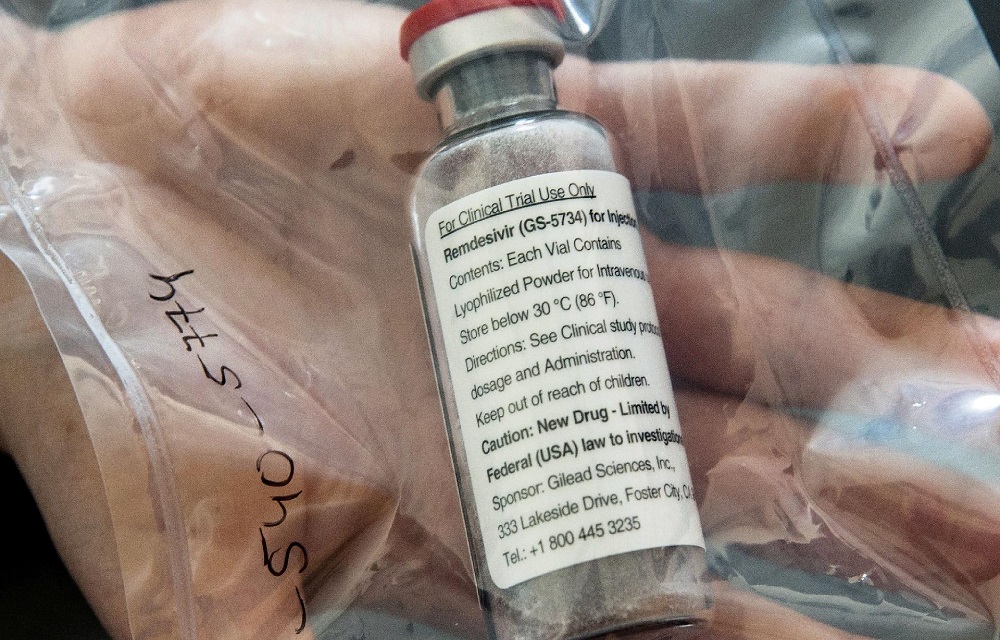 Ir para  <p>O medicamento remdesivir foi autorizado pela Ag&ecirc;ncia Nacional de Vigil&acirc;ncia Sanit&aacute;ria (Anvisa), nessa quarta-feira, &agrave; aplica&ccedil;&atilde;o em pacientes infectados com o novo...