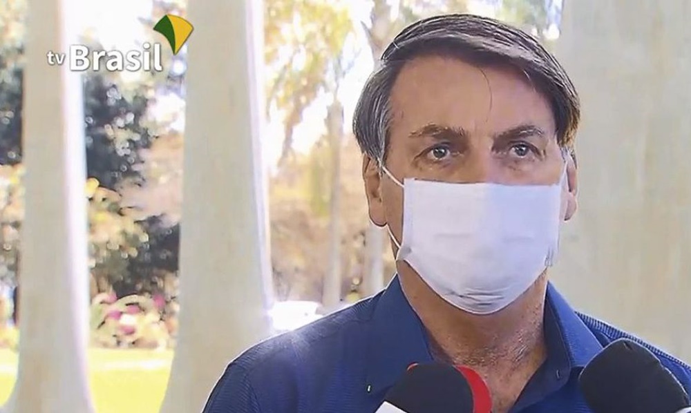 Ir para  <p><big>O presidente Jair Bolsonaro informou hoje (7) que testou positivo para o novo coronav&iacute;rus (covid-19). O resultado do exame realizado ontem (6) saiu nesta ter&ccedil;a-feira por volta das 11h. Bolsonaro disse...