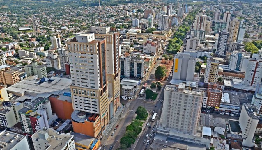 Ir para  <p><big>A Secretaria Municipal de Sa&uacute;de confirmou na tarde desta sexta-feira (10) mais duas mortes devido ao coronav&iacute;rus em Passo Fundo. As v&iacute;timas s&atilde;o homens de 61 e 63...