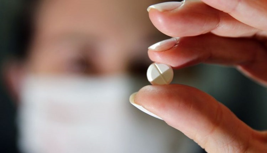 Ir para  <p><big>Regras&nbsp;que&nbsp;pro&iacute;bem&nbsp;a venda sem receita em farm&aacute;cias de medicamentos como&nbsp;cloroquina, hidroxicloroquina, nitazoxanida e ivermectina&nbsp;foram publicadas pela...