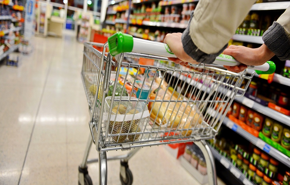 Ir para  <p>Os pre&ccedil;os globais dos alimentos subiram pelo quarto m&ecirc;s consecutivo em setembro, impulsionados por firmes altas nos valores dos cereais e &oacute;leos vegetais, disse nesta quinta-feira a ag&ecirc;ncia para...