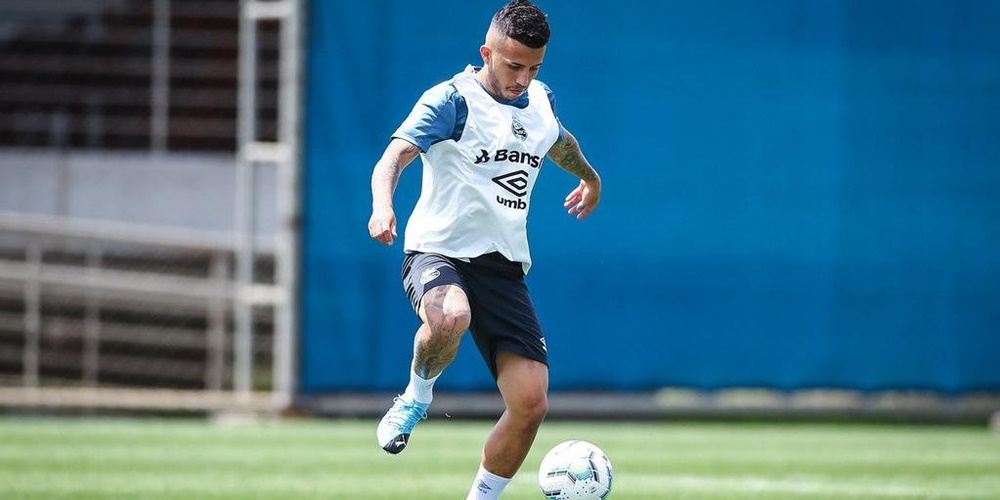 Ir para  <p><big>O Gr&ecirc;mio encerrou na manh&atilde; desta quarta-feira a prepara&ccedil;&atilde;o para o jogo contra o Juventude que definir&aacute; o classificado para as quartas de final da Copa do Brasil....