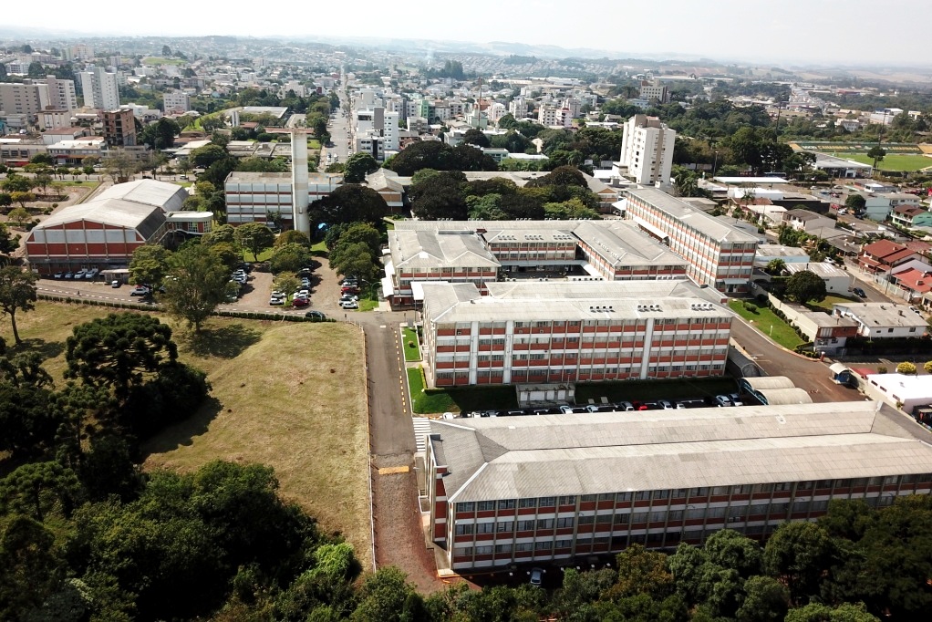 Ir para  <p><big>Em fun&ccedil;&atilde;o da mudan&ccedil;a dos protocolos da sa&uacute;de devido ao aumento significativo de casos da Covid-19 em nossa Regi&atilde;o, a URI Erechim decidiu adotar algumas medidas com o...