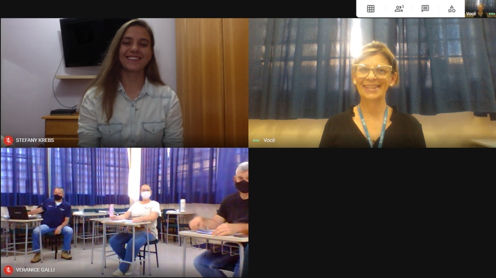 Ir para  <p><big>Quando crian&ccedil;a, a acad&ecirc;mica do Curso de Educa&ccedil;&atilde;o F&iacute;sica Licenciatura da URI Erechim, Stefany Krebs, 22 anos, descobriu que seu processo de aprendizagem teria alguns...