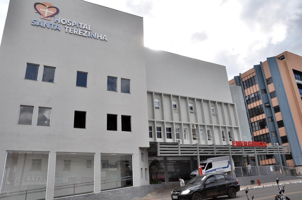 Ir para  <p><big>A Funda&ccedil;&atilde;o Hospitalar Santa Terezinha de Erechim confirmou no in&iacute;cio da tarde desta ter&ccedil;a-feira, 30, que enfrenta dificuldades para adquirir medicamentos utilizados na...