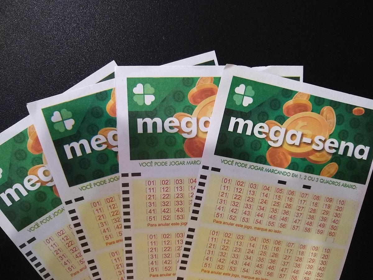 Ir para  <p><big><small>A Mega-Sena sorteia nesta quinta-feira (8) um pr&ecirc;mio estimado em R$ 22 milh&otilde;es. As seis dezenas do concurso 2.360 ser&atilde;o sorteadas, a partir das 20h (hor&aacute;rio de...