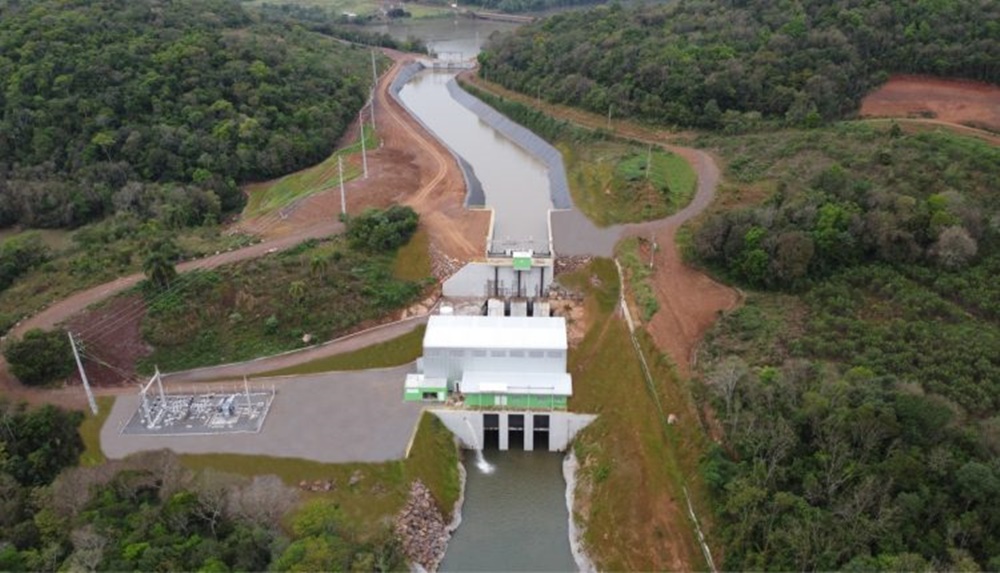 Ir para  <p><big>A cooperativa Creral em 2020 teve um crescimento de 10% e est&aacute; preparado grandes investimentos para este ano. O presidente Alderi do Prado, disse que em 2021 a cooperativa investir&aacute; R$ 50...