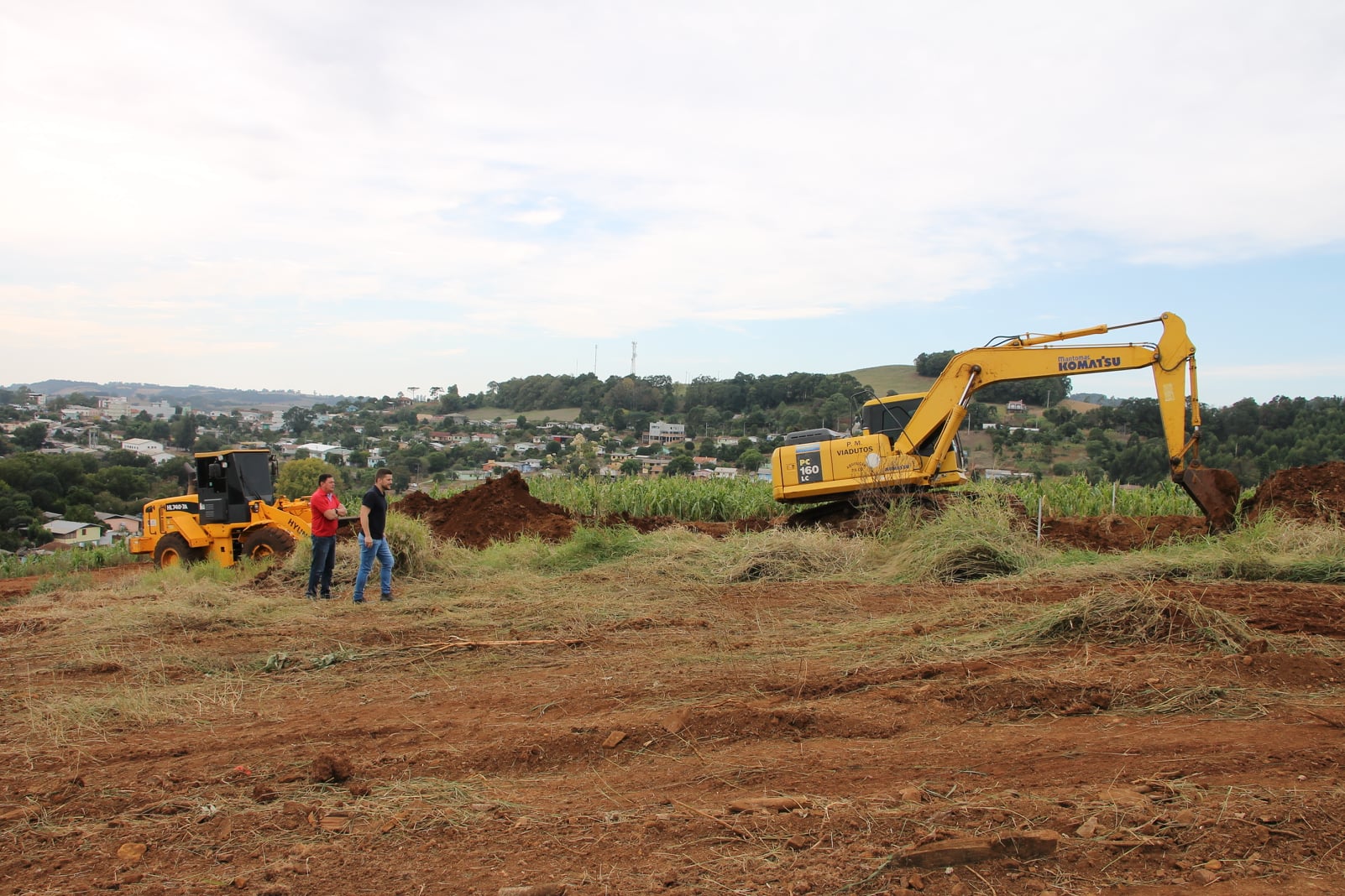 Ir para  <p><big>A &aacute;rea est&aacute; localizada na Rua Jo&atilde;o Ranguetti e nesta semana, um mutir&atilde;o, realizado pelas m&aacute;quinas da Secretaria Municipal de Obras, realiza servi&ccedil;o de limpeza...