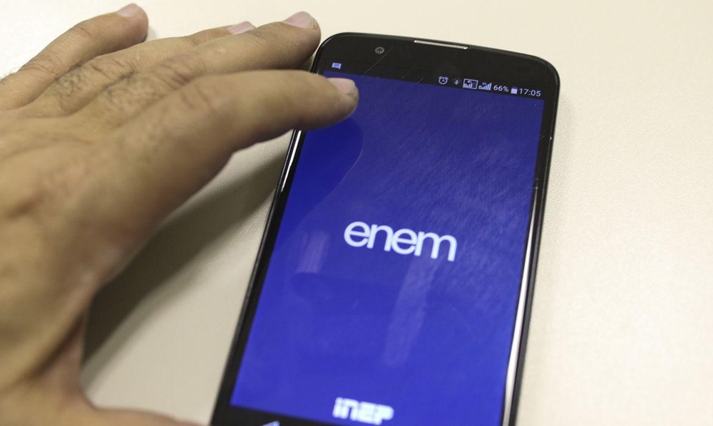 Ir para  <p><big>O ministro da Educa&ccedil;&atilde;o, Milton Ribeiro, anunciou as datas das provas do Exame Nacional do Ensino M&eacute;dio (Enem) de 2021. Pelo Twitter, ele informou que as provas ser&atilde;o aplicadas nos...