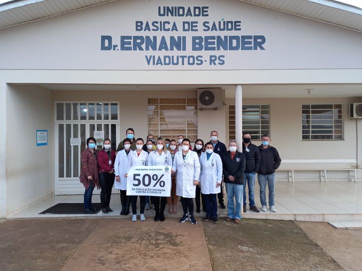 Ir para  <p><big>Viadutos atingiu hoje (16/06/21) a marca de 50% da popula&ccedil;&atilde;o vacinada contra o COVID-19. A imuniza&ccedil;&atilde;o contempla, at&eacute; o momento, os mun&iacute;cipes com mais de 50 anos...
