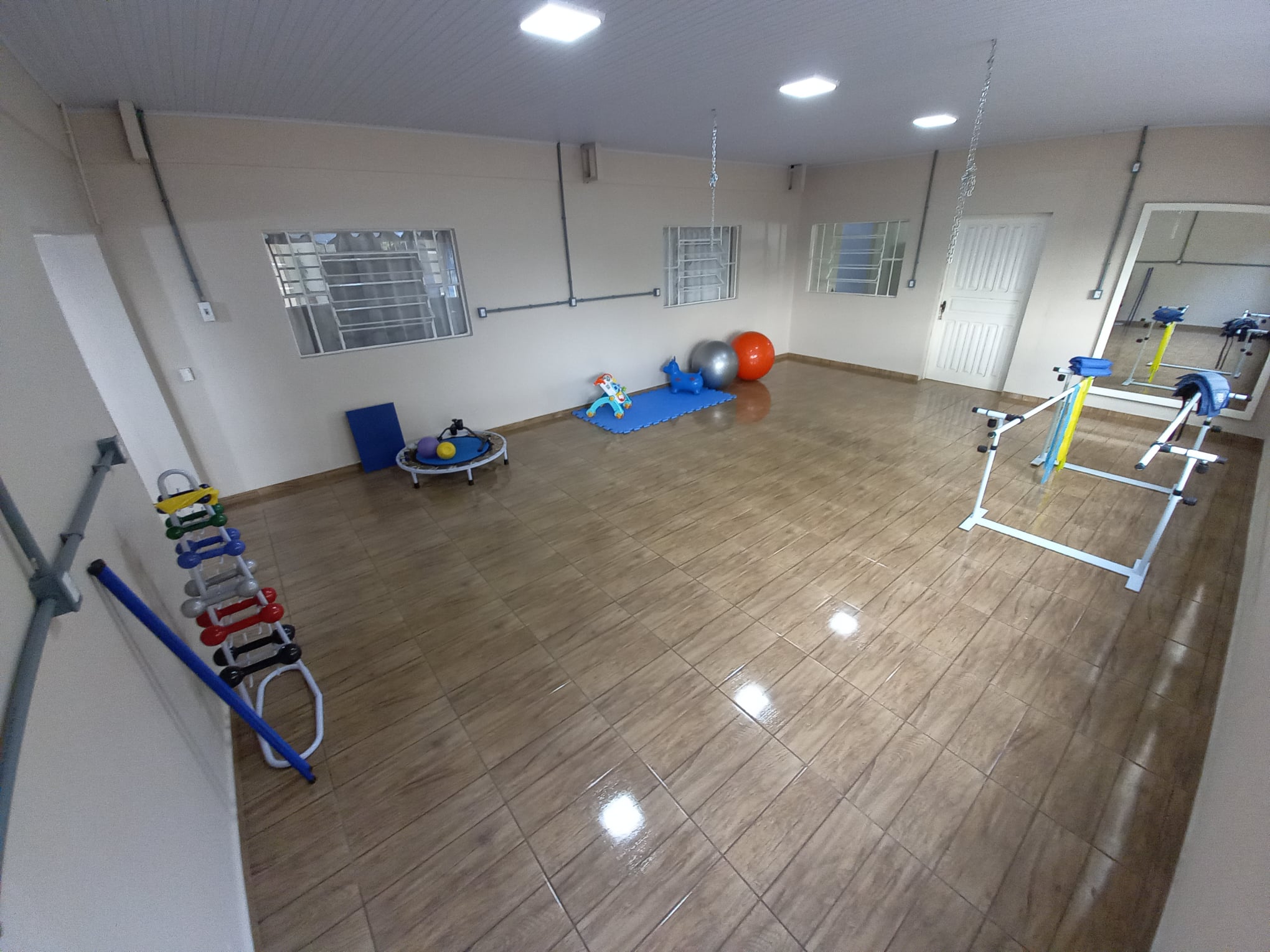 Ir para  <p><big>A Secretaria Municipal da Sa&uacute;de entrega &agrave; comunidade a amplia&ccedil;&atilde;o e reforma da sala de fisioterapia. O valor do investimento, com recursos pr&oacute;prios do munic&iacute;pio,...