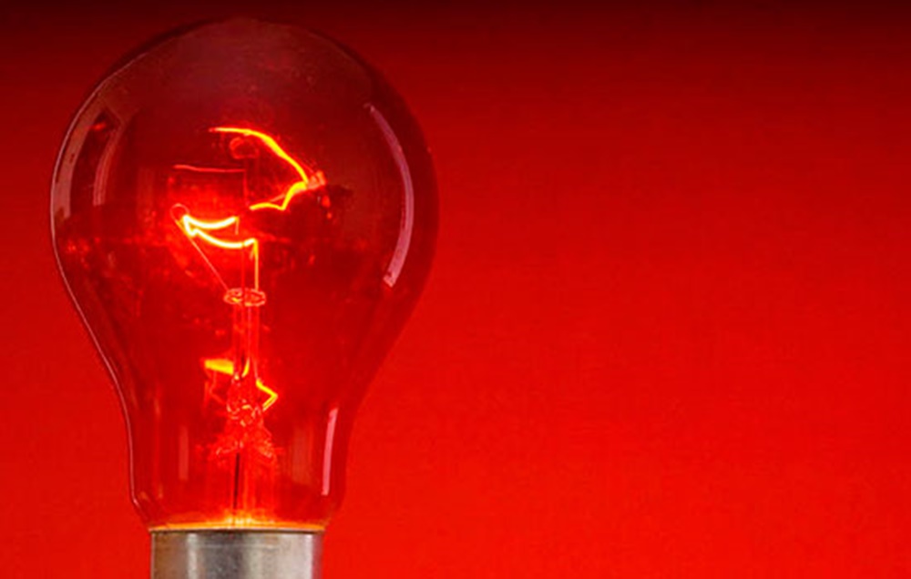 Ir para  <p><big>A Ag&ecirc;ncia Nacional de Energia El&eacute;trica (Aneel) anunciou nesta sexta-feira, 30, que as contas de luz v&atilde;o continuar com a bandeira vermelha em seu segundo patamar em agosto. A decis&atilde;o...