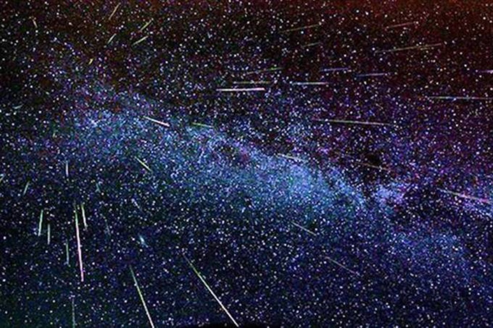 Ir para  <p><big>Para quem gosta de astronomia, essa &eacute; uma daquelas semanas para observar o c&eacute;u. Nos dias 11 e 12 de agosto, ou seja, nesta quarta e quinta, acontece o pico da chuva dos meteoros...