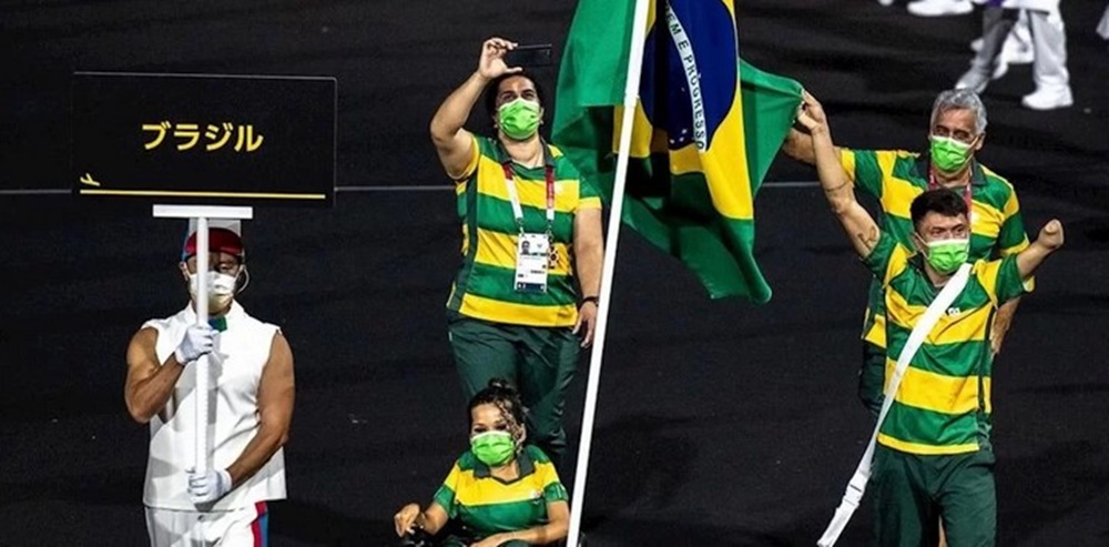 Ir para  <p><big>O imperador do Jap&atilde;o, Naruhito, declarou oficialmente abertos os Jogos Paral&iacute;mpicos de T&oacute;quio nesta ter&ccedil;a-feira na cerim&ocirc;nia de abertura no Est&aacute;dio Nacional, 16...