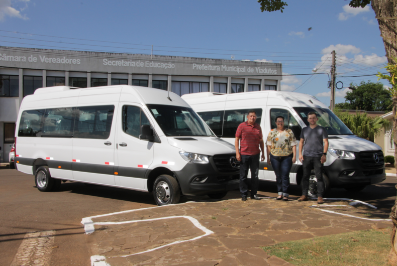 Ir para  <p><big>A Administra&ccedil;&atilde;o Municipal, atrav&eacute;s da Secretaria Municipal de Educa&ccedil;&atilde;o, Cultura e Desporto, realizou a aquisi&ccedil;&atilde;o de duas vans Sprinter da...