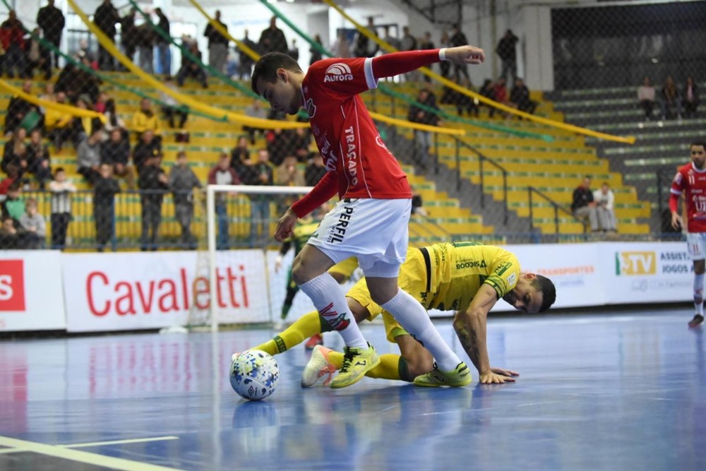 Ir para  <p><big>Aquele jog&atilde;o que vale uma bela hist&oacute;ria! Assim foi o cl&aacute;ssico ga&uacute;cho entre Atl&acirc;ntico e Assoeva, na noite desta ter&ccedil;a-feira, 12, vencido pela equipe de...