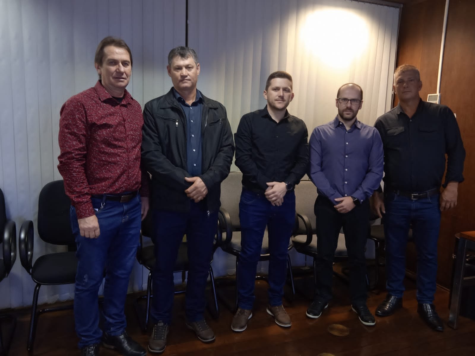 Ir para  <p><big>Nesta sexta-feira, 12/08, o Vice-Prefeito Giovan Andr&eacute; Speroto, juntamente com os Vereadores, Odir Bocca e Roberto Picoli e o Secret&aacute;rio de Sa&uacute;de Jos&eacute; Peracchi, estiveram em...