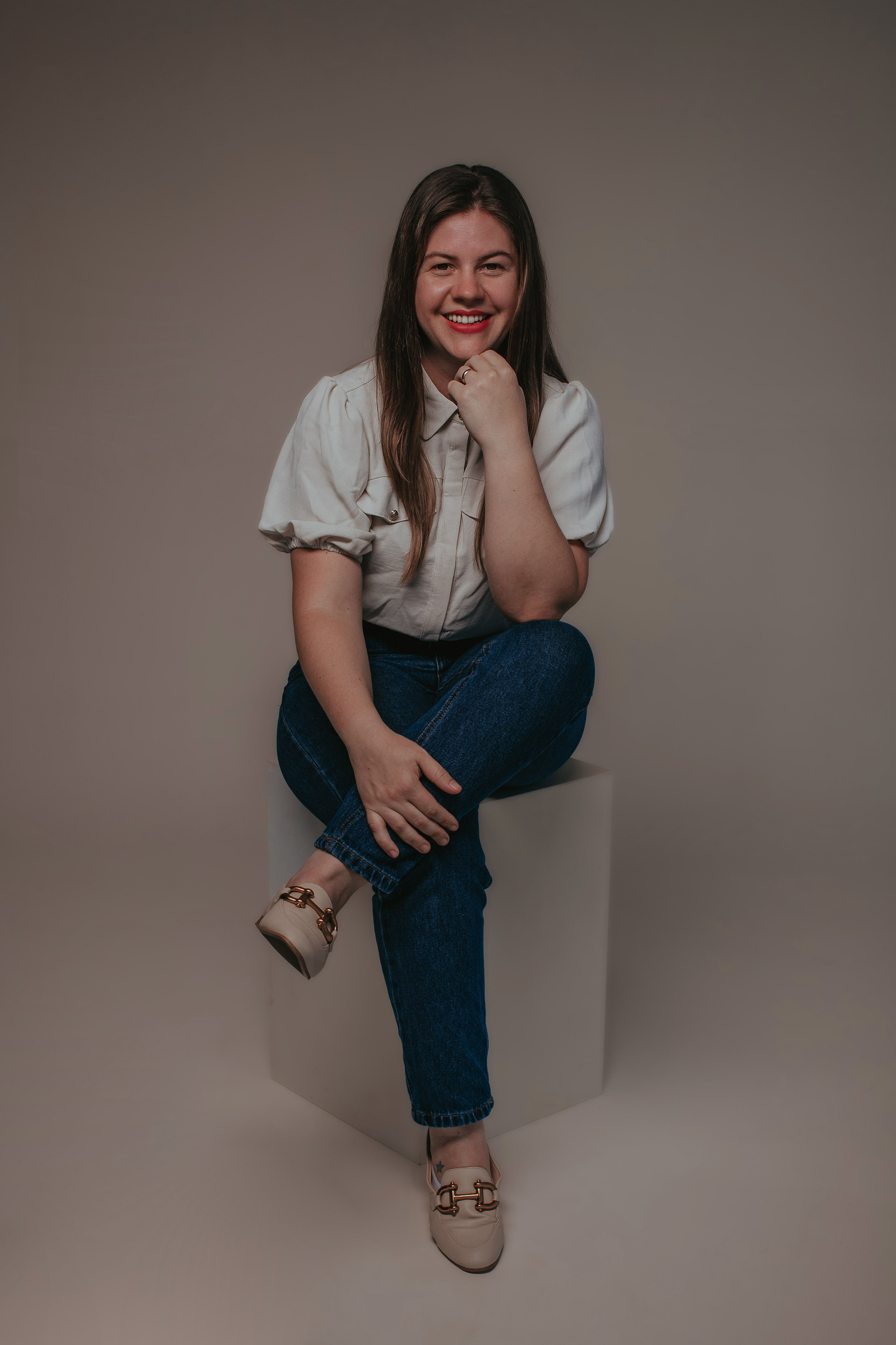 Ir para  <p>(24/10/22) ERECHIM/RS - Mestra em Ci&ecirc;ncia e Tecnologia Ambiental pela Universidade Federal da Fronteira Sul (UFFS), Ang&eacute;lica Leon&iacute; Albrecht Gazzoni acaba de receber uma men&ccedil;&atilde;o honrosa...