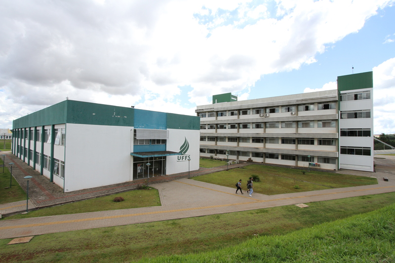 Ir para  <p><big>A Universidade Federal da Fronteira Sul (UFFS) Campus Erechim participa de mais uma edi&ccedil;&atilde;o da Frinape, maior mostra empresarial da regi&atilde;o do Alto Uruguai ga&uacute;cho. Neste ano o evento...