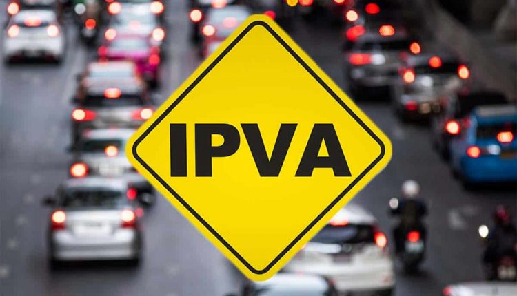 Ir para  <p>Uma das possibilidades de pagamento do IPVA 2023 (Imposto sobre a Propriedade de Ve&iacute;culos Automotores) &eacute; o parcelamento em seis vezes, no qual o contribuinte tamb&eacute;m tem desconto nas tr&ecirc;s...