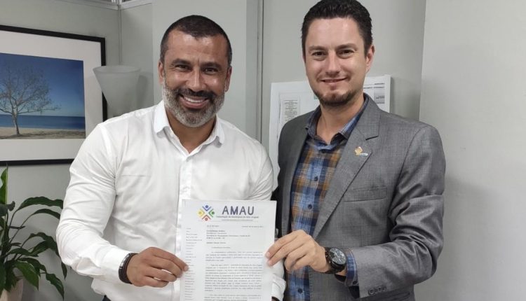 Ir para  <p>A Associa&ccedil;&atilde;o dos Munic&iacute;pios do Alto Uruguai, h&aacute; anos vem discutindo, a necessidade de ter uma sede pr&oacute;pria, para ter um espa&ccedil;o maior e poder prestar um servi&ccedil;o...