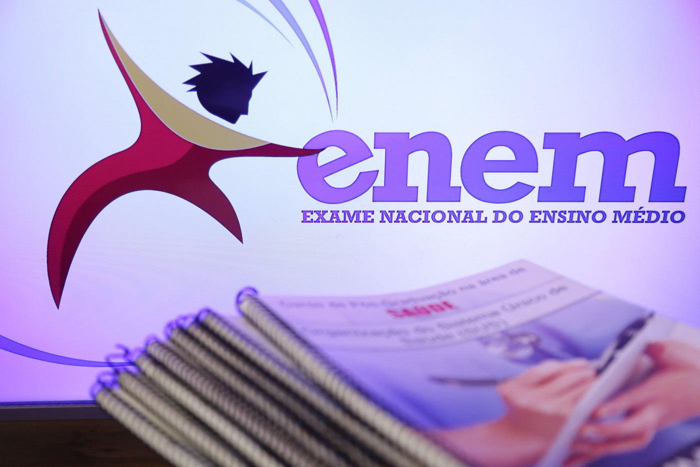 Ir para  <p>As inscri&ccedil;&otilde;es para o Exame Nacional do Ensino M&eacute;dio (Enem) come&ccedil;am nesta segunda-feira (5). Interessados em participar do certame, que ser&aacute; aplicado nos dias 5 e 12 de novembro,...