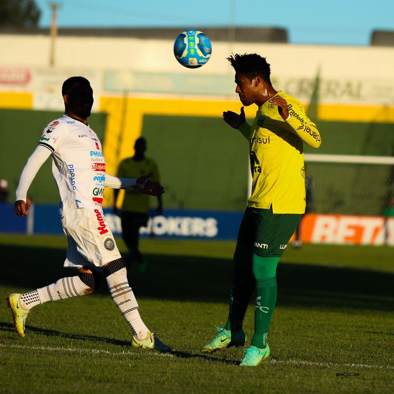 Ir para  <p>Neste domingo (18), o canarinho perdeu por 2 a 0, para o Oper&aacute;rio, no est&aacute;dio Colosso da Lagoa, pela nona rodada da S&eacute;rie C do brasileiro. Como um filme repetido, o Ypiranga teve novamente erros...