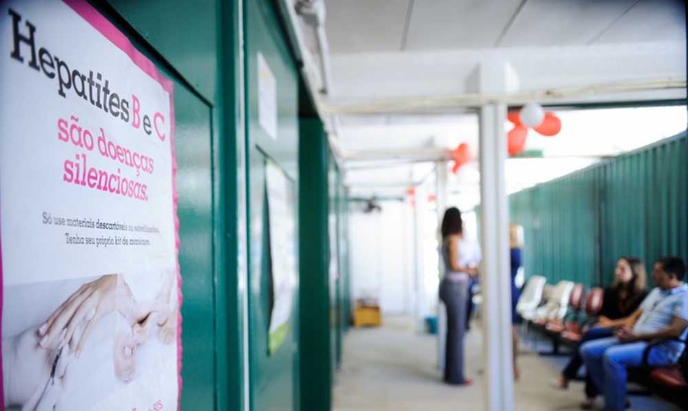 Ir para  <p><big>A Sociedade Brasileira de Hepatologia (SBH) decidiu tornar permanente, e com vig&ecirc;ncia durante todo o ano, a campanha de conscientiza&ccedil;&atilde;o e combate &agrave;s hepatites virais, que marca...