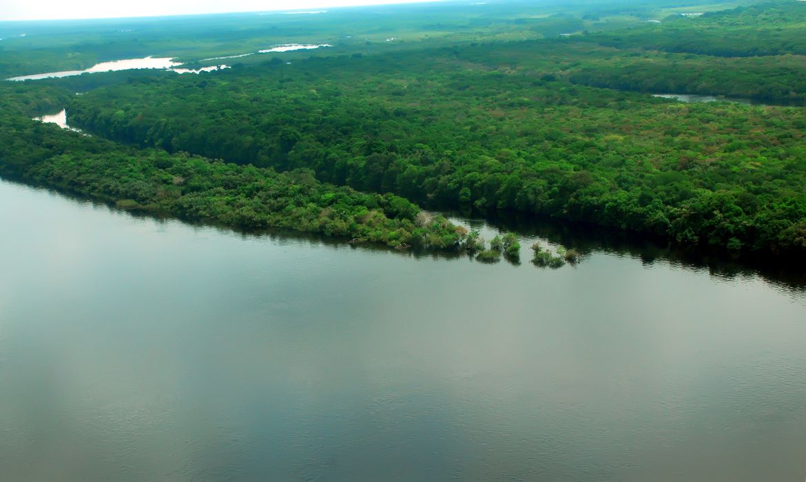 Ir para  <p><big>Come&ccedil;ou a contagem regressiva para um dos mais importantes encontros de chefes de Estado dos chamados Pa&iacute;ses Amaz&ocirc;nicos: a C&uacute;pula do Amazonas, &nbsp;entre os dias 8 e 9 de agosto,...