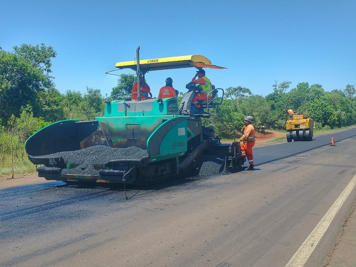 Ir para  <p><big>A Empresa Ga&uacute;cha de Rodovias (EGR) est&aacute; operando em trechos estrat&eacute;gicos para qualificar a malha vi&aacute;ria do Rio Grande do Sul, realizando obras em nove estradas nesta semana, o que...