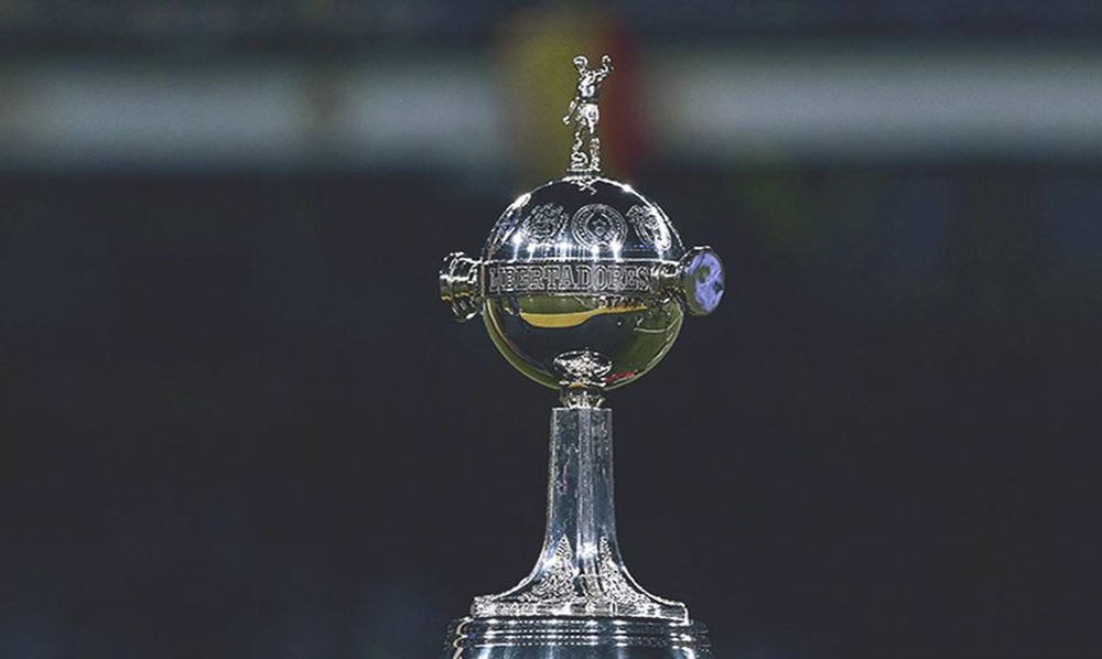 Ir para  <p><big>A &uacute;ltima vaga para a final da Copa Libertadores da Am&eacute;rica est&aacute; em jogo. Para isso, Palmeiras e Boca Juniors (Argentina) entram em campo, a partir das 21h30 (hor&aacute;rio de...
