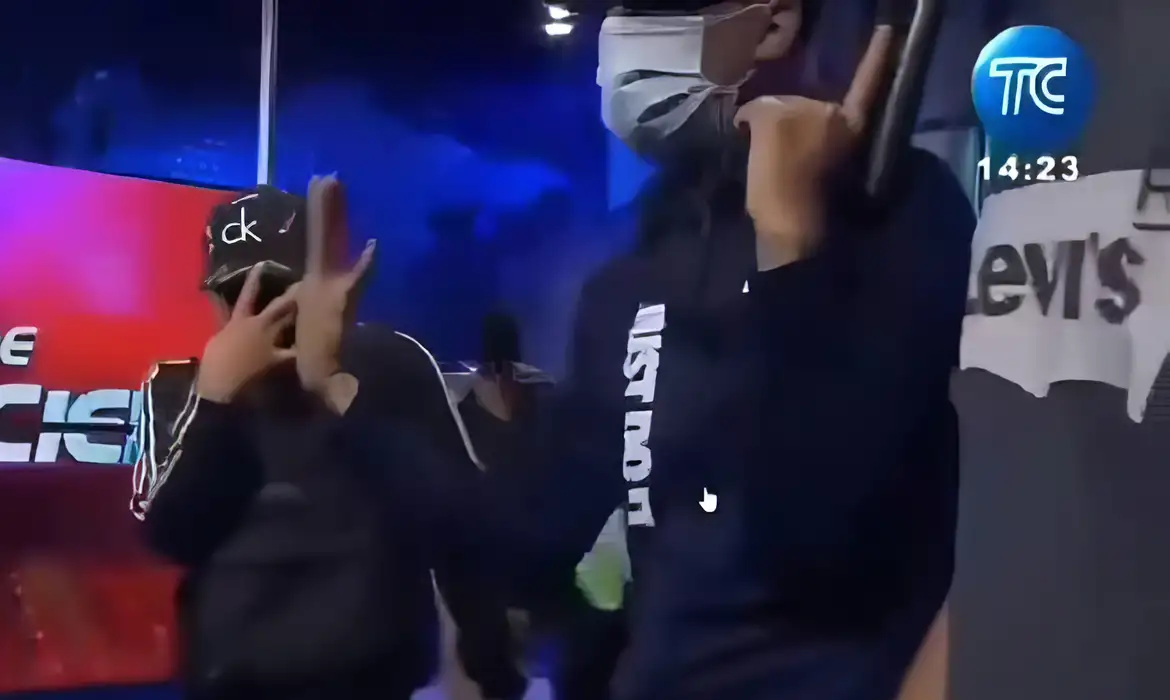 Ir para  <p><big>Esta ter&ccedil;a-feira (9) foi de terror no Equador. Criminosos orquestraram v&aacute;rias a&ccedil;&otilde;es no pa&iacute;s, como sequestros, explos&otilde;es e at&eacute; a invas&atilde;o de...